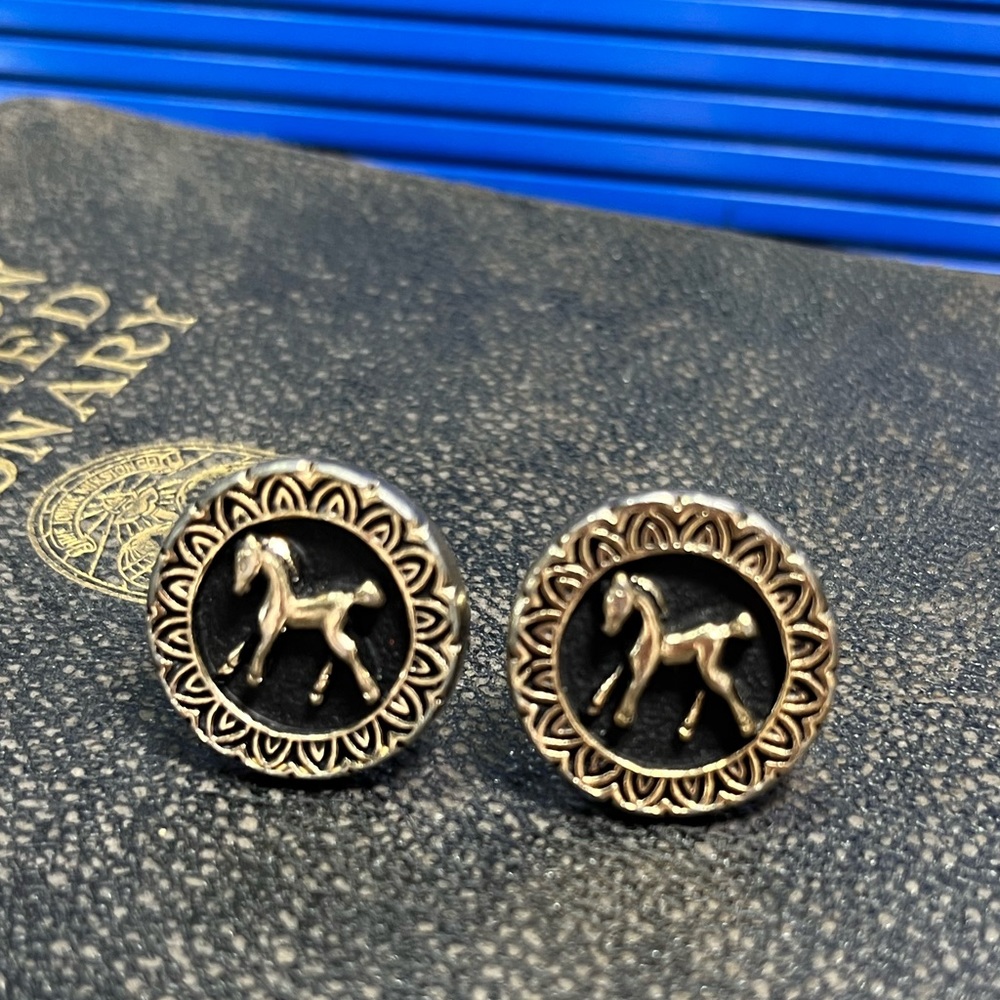 Vintage 70’s Horse CuffLinks - Picture 3 of 5